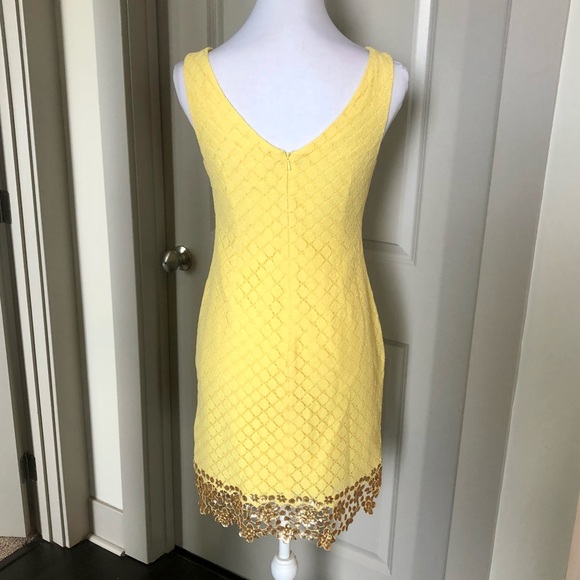 Lilly Pulitzer 🌷Yellow Gold Floral Trim Dress - 2 - Picture 5 of 9